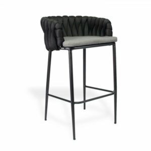 Banqueta Lika elaborada com tricô náutico e estrutura de alumínio.